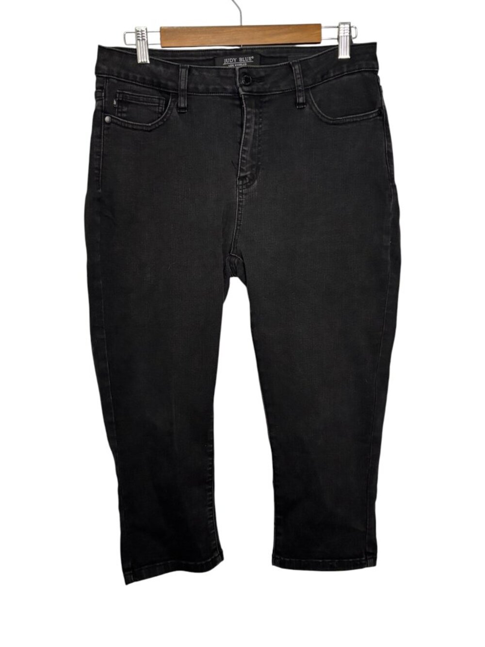 Judy Blue Jeans Women's‎ 11/30 Capri Fit Summer Vacation Denim Black